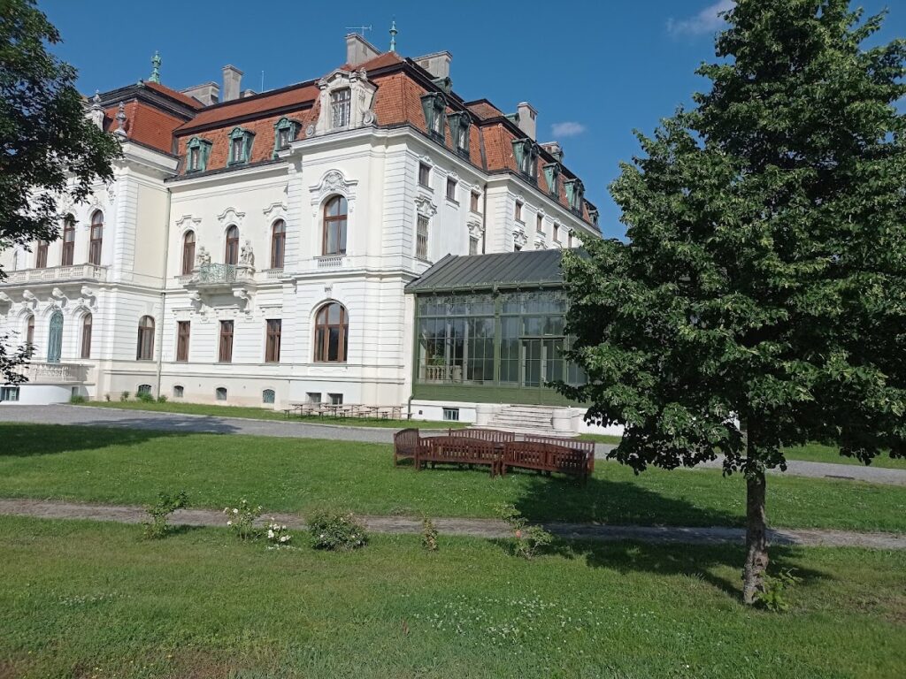 Schloss Altkettenhof: A Baroque Castle and Justice Complex in Austria 2 Schloss Altkettenhof