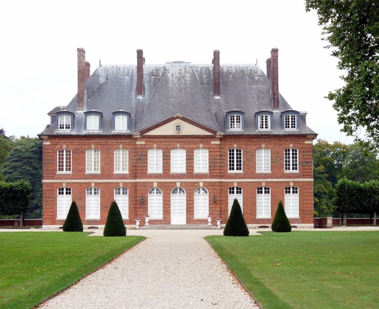 Château de Bois-Héroult: An Eighteenth-Century Pleasure Residence in France