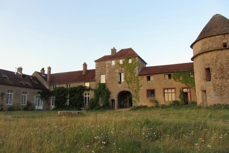 Château de Monthelon: A Historic Estate and Artistic Creation Center in France