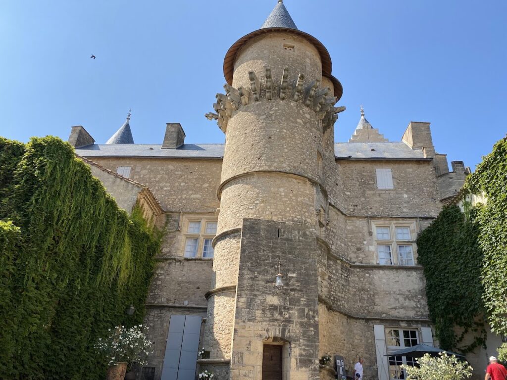 Château de Margon: A Former Barony and Renaissance Château in France 3 château de Margon (Hérault)