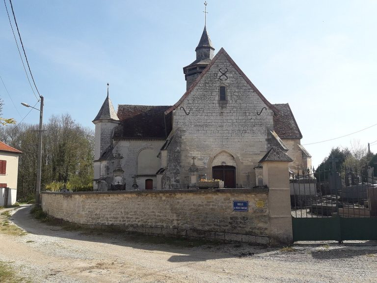 Pougy Castle: Former Fortified Residence of the Lords of Pougy