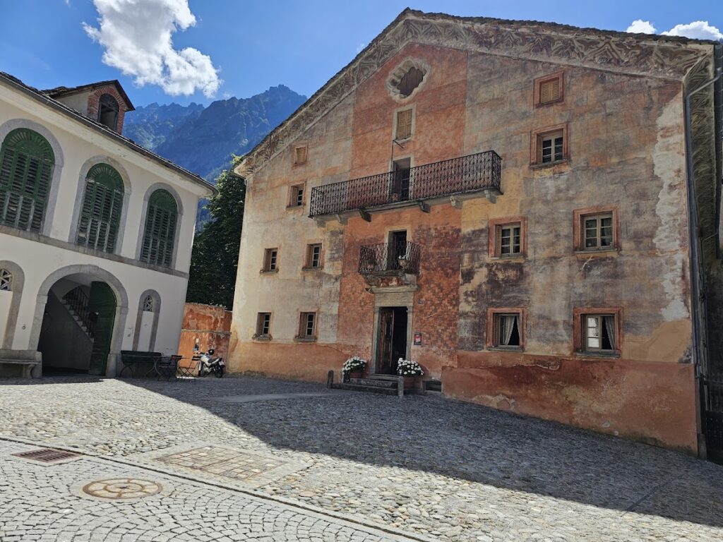 Castelmur Castle: A Historic Palace and Museum in Switzerland 3 Castelmur Castle