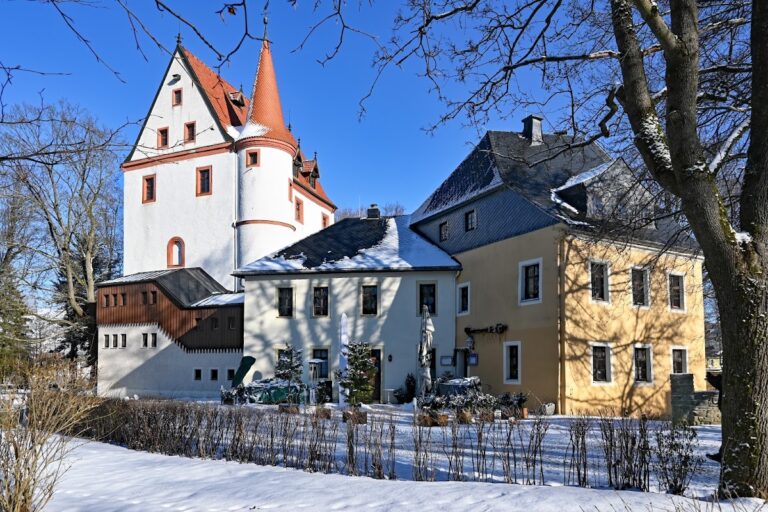 Schloss Schlettau: A Historic Castle and Museum in Germany