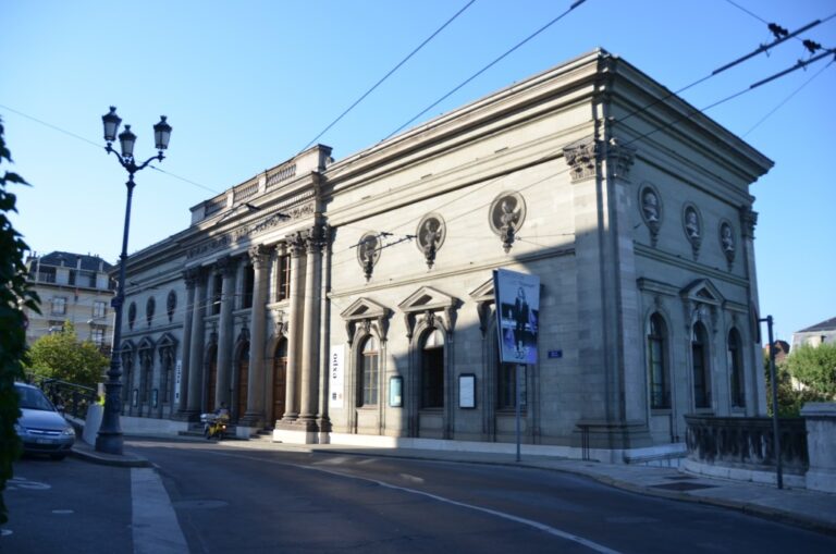 Musée de l’Athénée: A Neo-Renaissance Cultural Building in Geneva