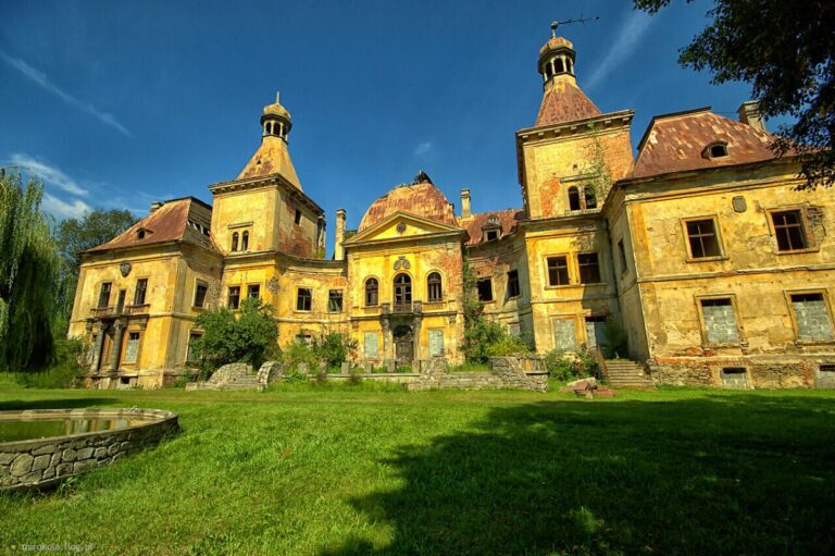 Palace in Mańczyce: An Eighteenth-Century Palace Complex in Poland
