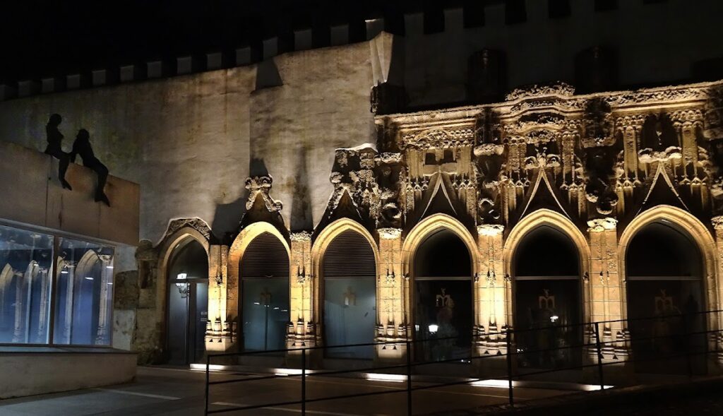 Las Covachas: A Gothic Merchants’ Exchange in Sanlúcar de Barrameda 2 Las Covachas
