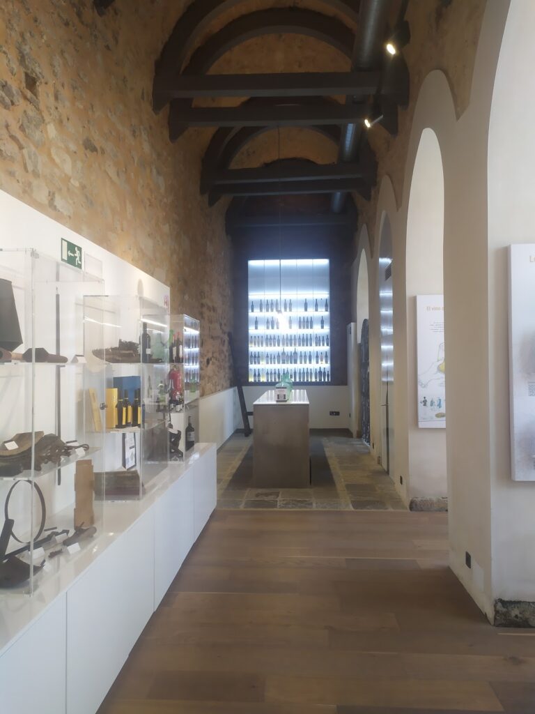 Las Covachas: A Gothic Merchants’ Exchange in Sanlúcar de Barrameda 4 Las Covachas