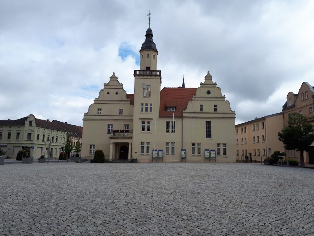 Coswig Castle: A Baroque Residence and Prison Complex in Germany 4 Coswig Castle