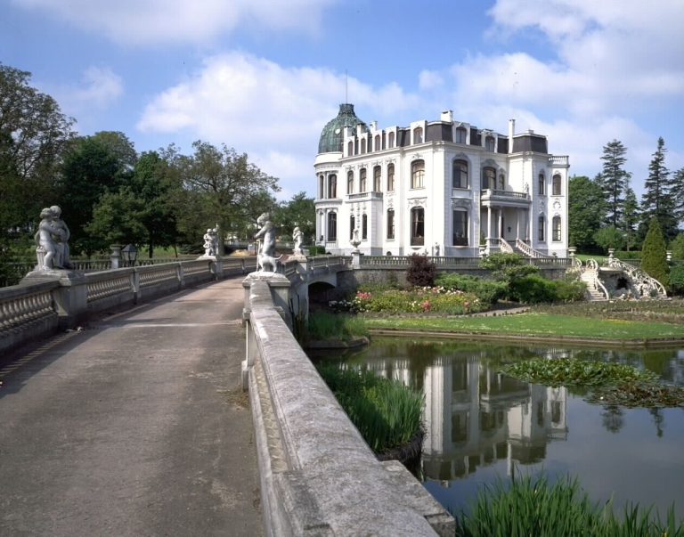 Kasteel Rosmeulen: An Art Nouveau and Neorococo Country House in Belgium