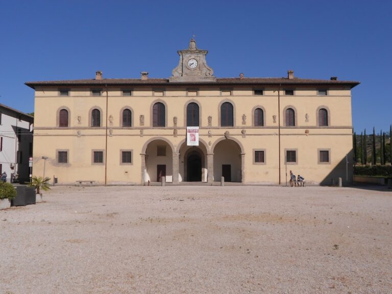 Palazzo dei Commissari o del Pretorio: Renaissance Judicial Palace in Terra del Sole