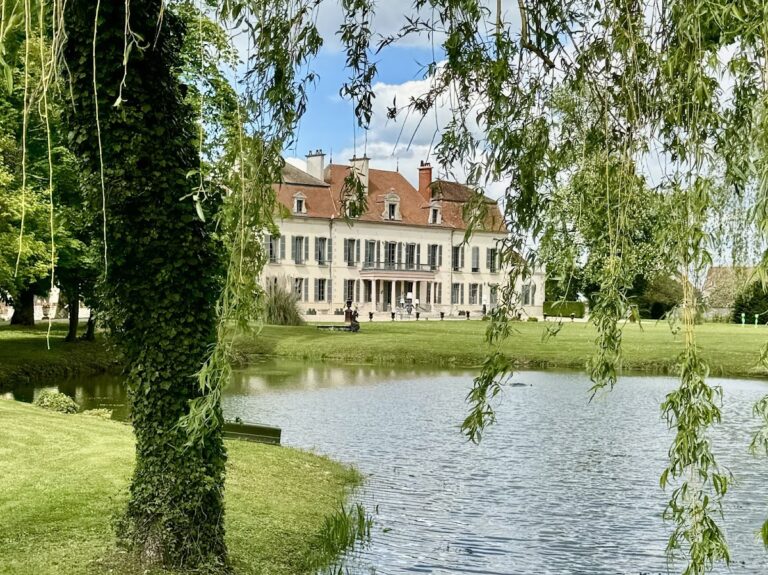 Château de Quincey: A Historic Castle in France