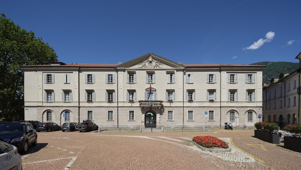 Palazzo delle Orsoline: A Former Convent and Seat of Ticino’s Government 1 Palazzo delle Orsoline