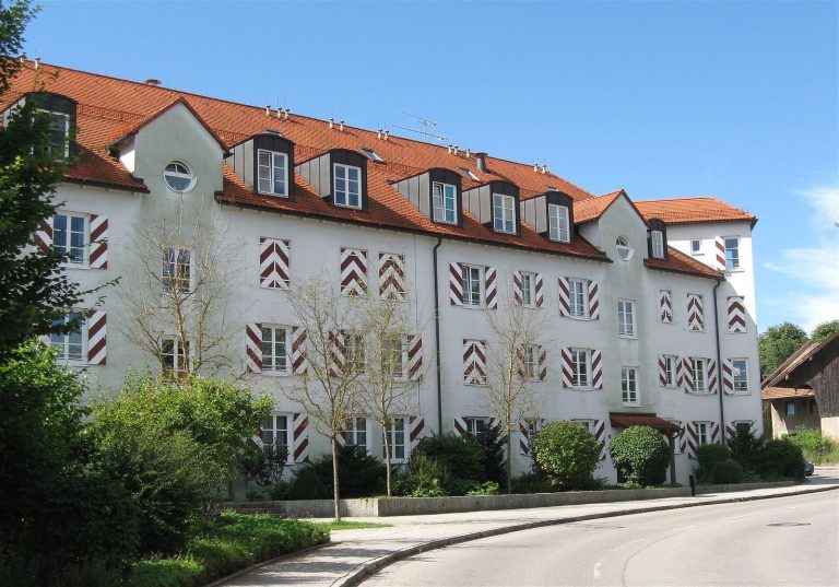 Schloss Egmating: A Former Hofmark Castle in Germany