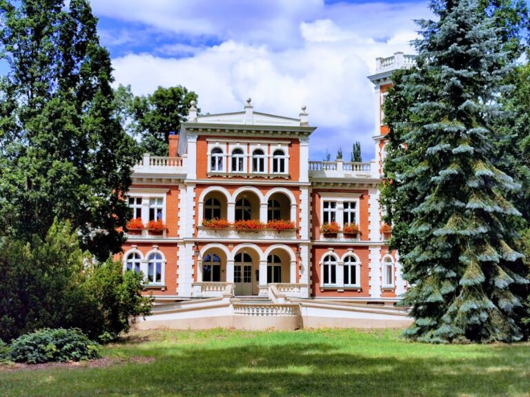 Garzyn Palace: A North German Neo-Renaissance Estate in Poland