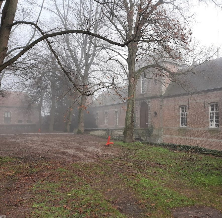 Templeuve Castle: A Former Feudal Residence in Belgium 2 Templeuve Castle