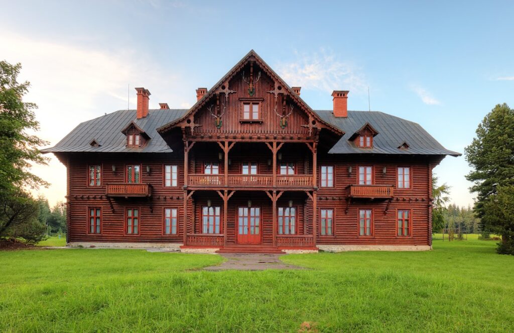 Hunting Castle at Tatranská Javorina: A Hohenlohe Hunting Residence in Slovakia 2 Hunting castle (Tatranská Javorina)