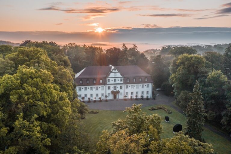 Jagdschloss Friedrichsruhe: A Hohenlohe Hunting Lodge in Germany