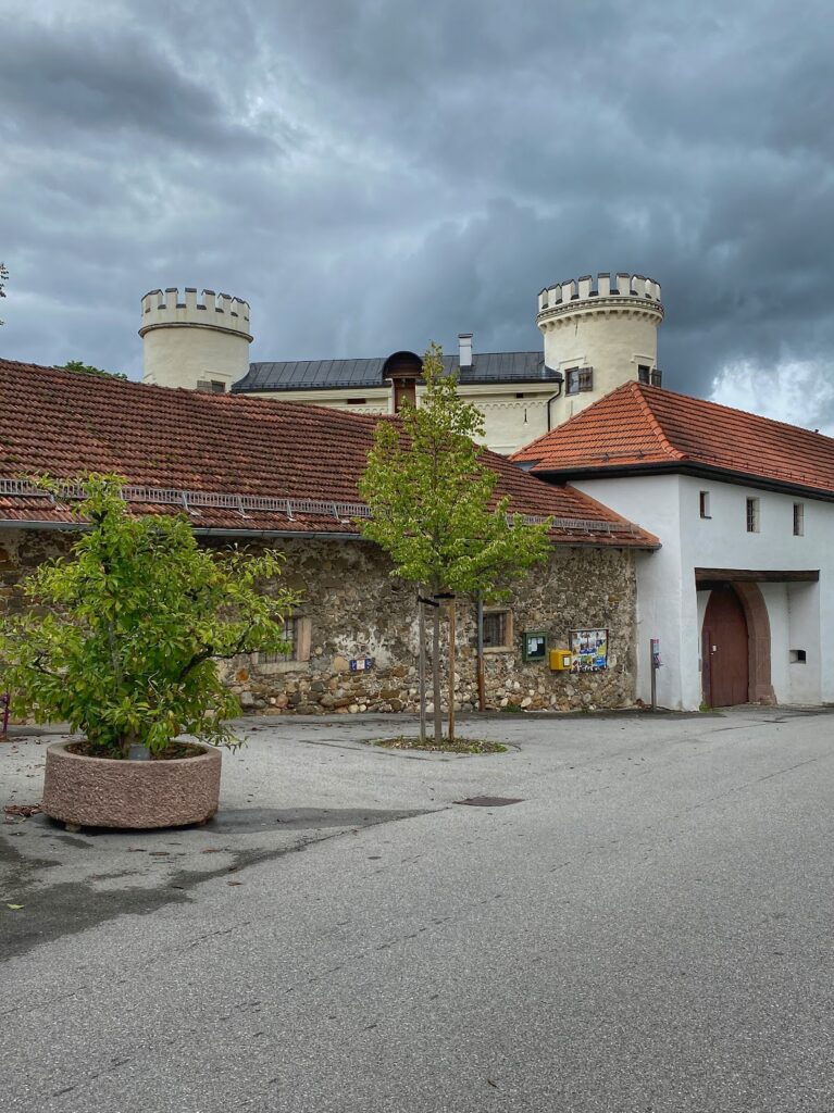 Schloss Marzoll: A Renaissance Palace in Bad Reichenhall 3 Schloss Marzoll