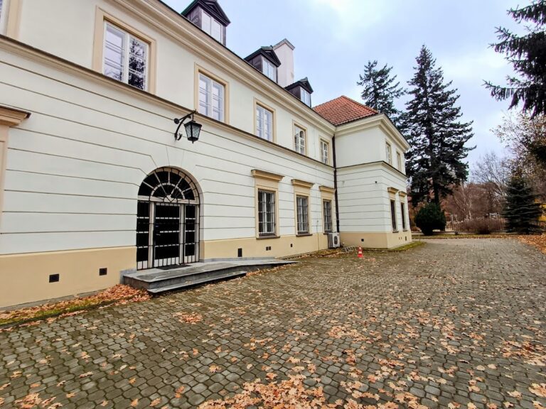 Maria Radziwiłłowa Palace: A Classical Magnate Residence in Warsaw