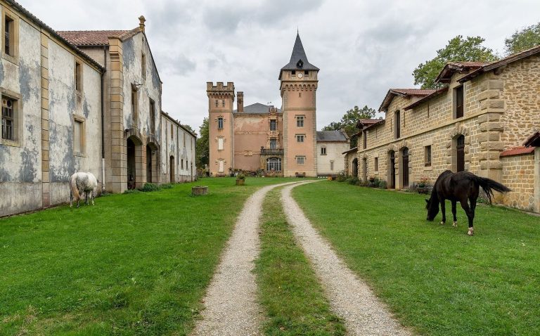 Château de Sibra: A Historic Residence in Lagarde, France
