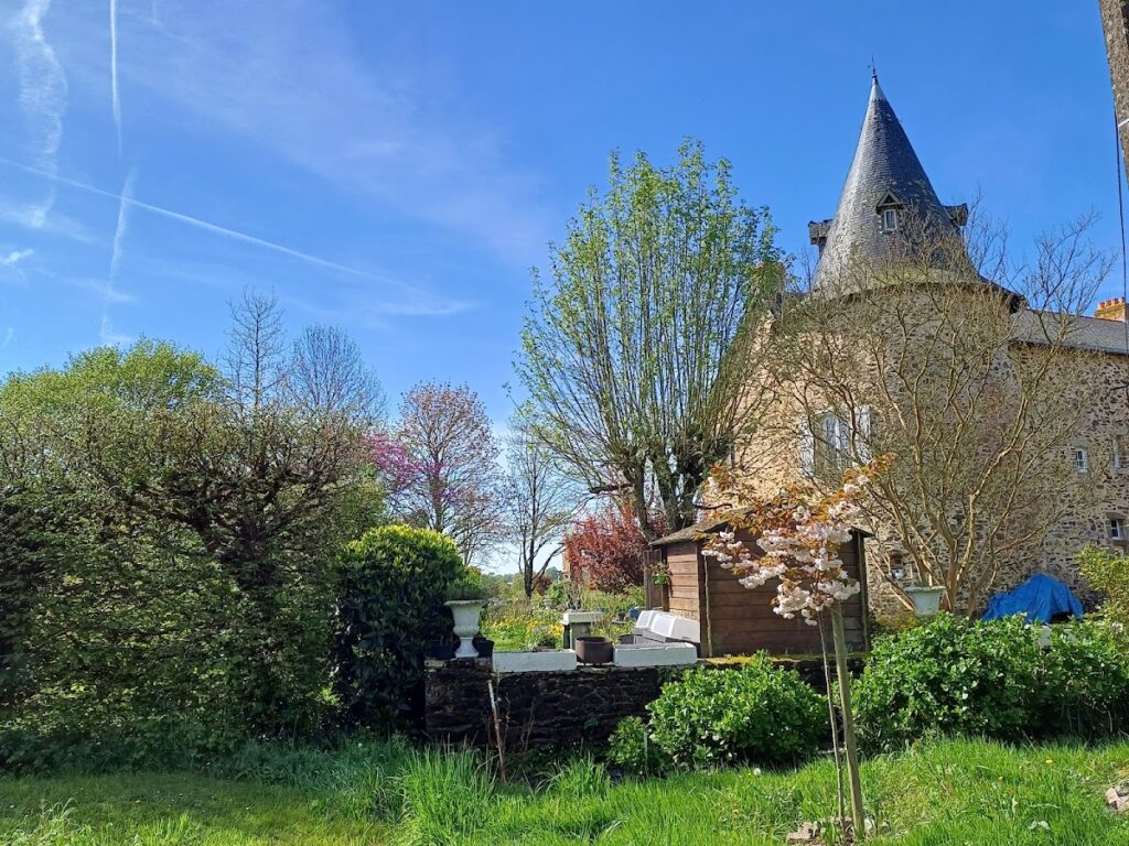 Château de la Provôterie: A Feudal Estate near Ahuillé, France 1 château de la Provôterie