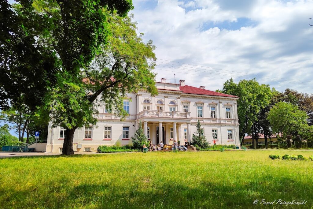 Palace in Stok Lacki-Folwark: A Neorenaissance Estate Residence in Poland 1 Palace in Stok Lacki-Folwark