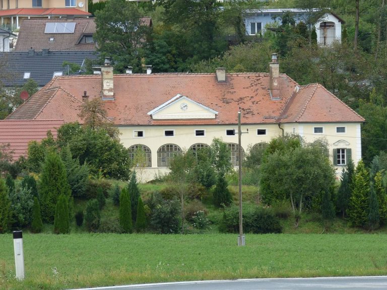 Schloss Gundersdorf: An Eighteenth-Century Manor House in Austria