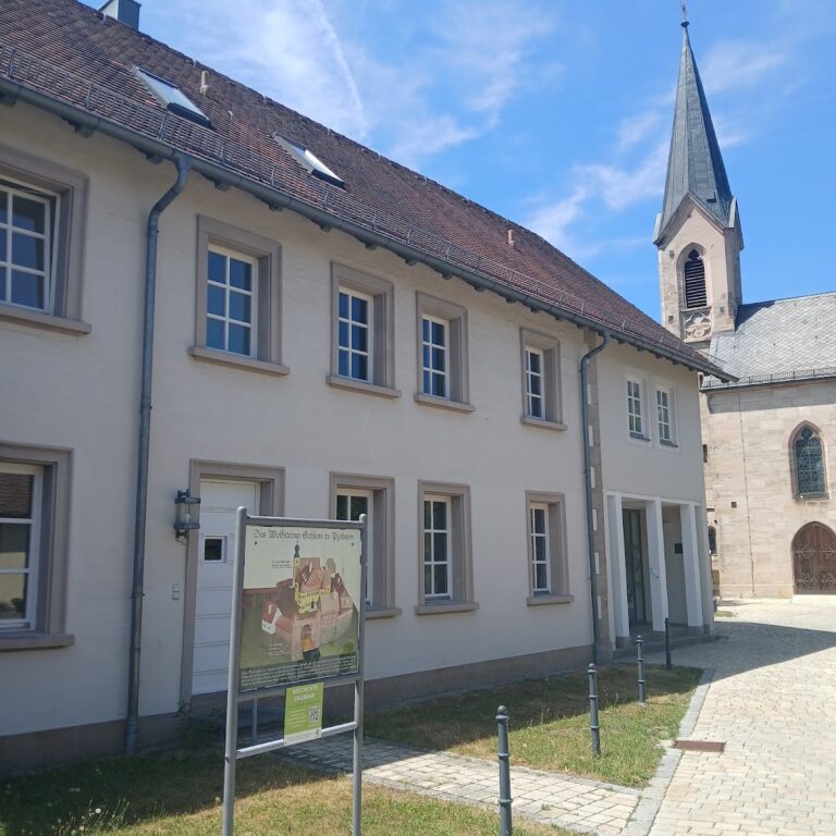 Schloss Pyrbaum: A Medieval Castle and Later Palace in Germany