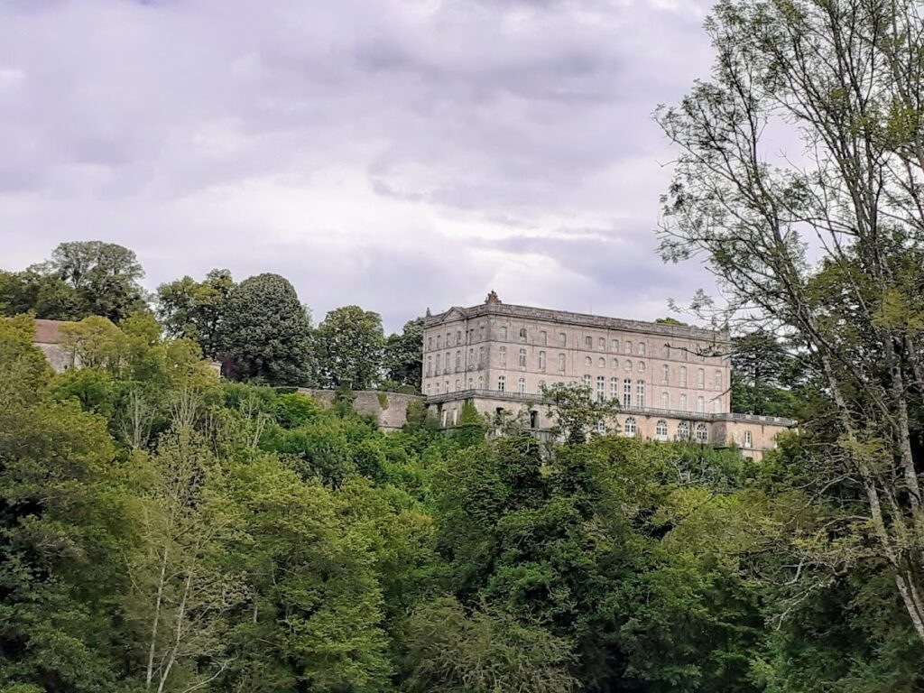 Château de Grancey: A Fortified Château in France 1 Château de Grancey