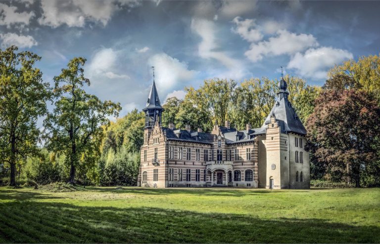 Ter Meeren Castle: A Historic Seat of Zaventem and Sterrebeek