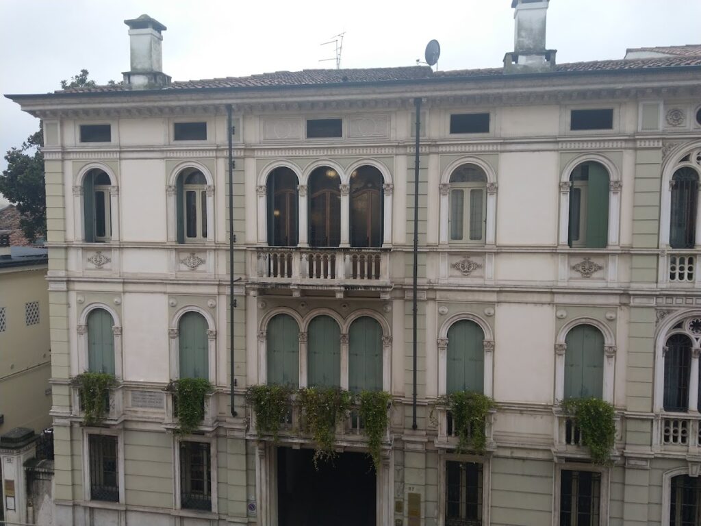 Palazzo Schio: A Renaissance Patrician Palace in Vicenza 2 Palazzo Schio
