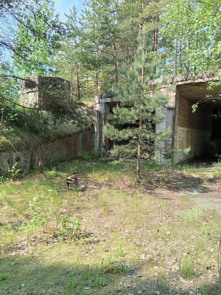 Fort Ino: An Imperial Russian Coastal and Landward Defense 3 Fort Ino