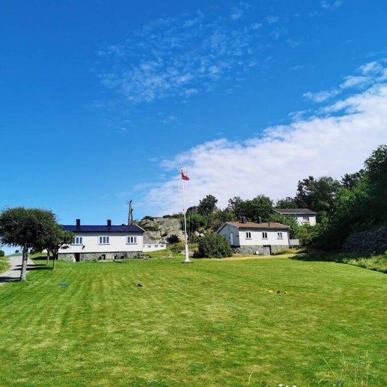 Randøya Fort: A Coastal Artillery Fort in Norway