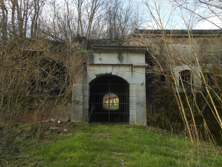 Forte di Pietole: A Napoleonic-Era Military Fortification in Italy
