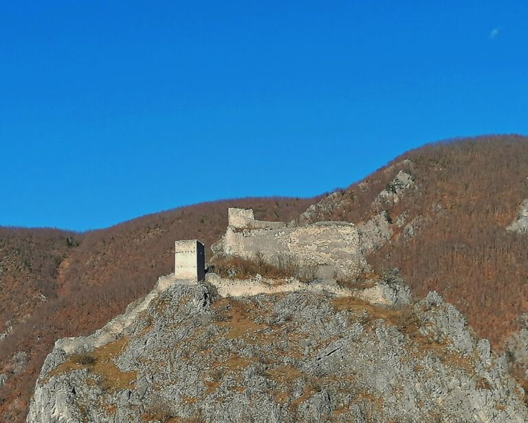 Mileševac Fortress: a medieval Serbian stronghold at Hisardžik