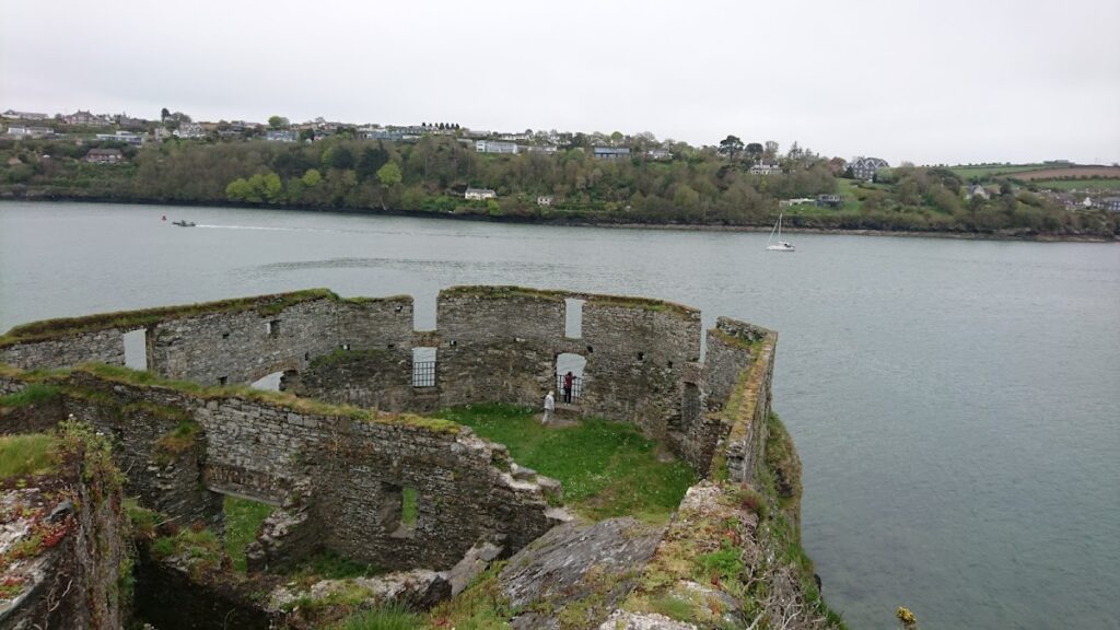 James's Fort: An Early Seventeenth-Century Harbour Fortress in Ireland 2 James's Fort