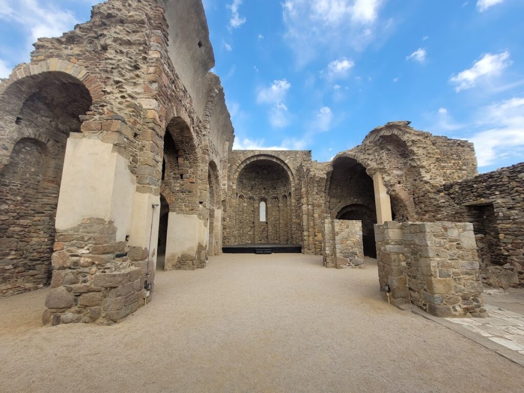 Ciutadella de Roses: A Multi-Period Fortified Enclosure in Spain 4 Ciutadella de Roses