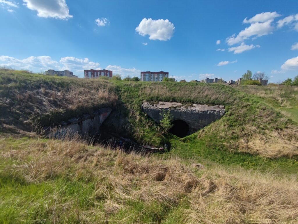 Eighth Fort: A Russian Imperial Military Fort in Kaunas 1 Eighth Fort