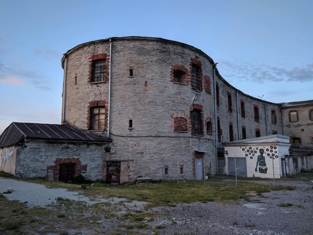 Patarei Sea Fortress: A Coastal Battery and Political Prison in Tallinn 1 Patarei Sea Fortress