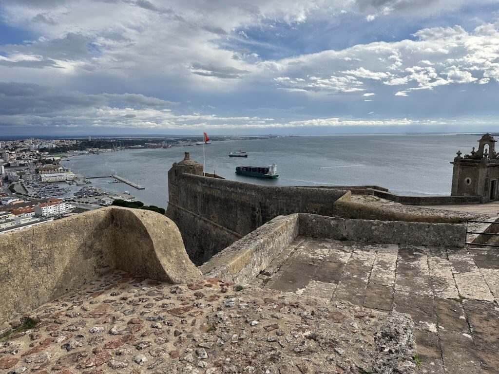 Fort of Santiago do Outão: Coastal Defense and Hospital Complex in Portugal 3 Fort of Santiago do Outão