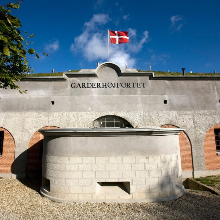 Garderhøj Fort: A Danish Fortress in Copenhagen’s Defensive System