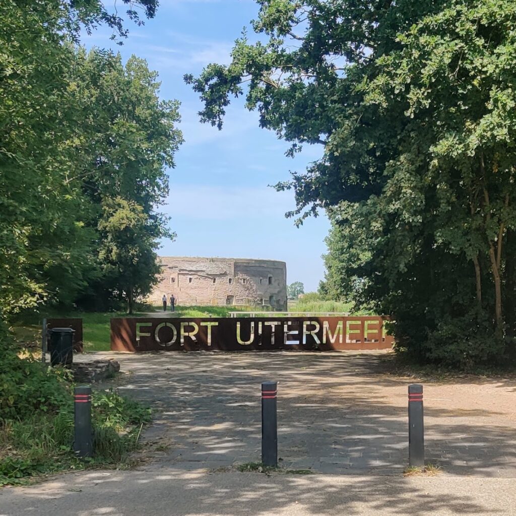 Fort Uitermeer: A Dutch Water-Line Fort near Weesp 2 Fort Uitermeer