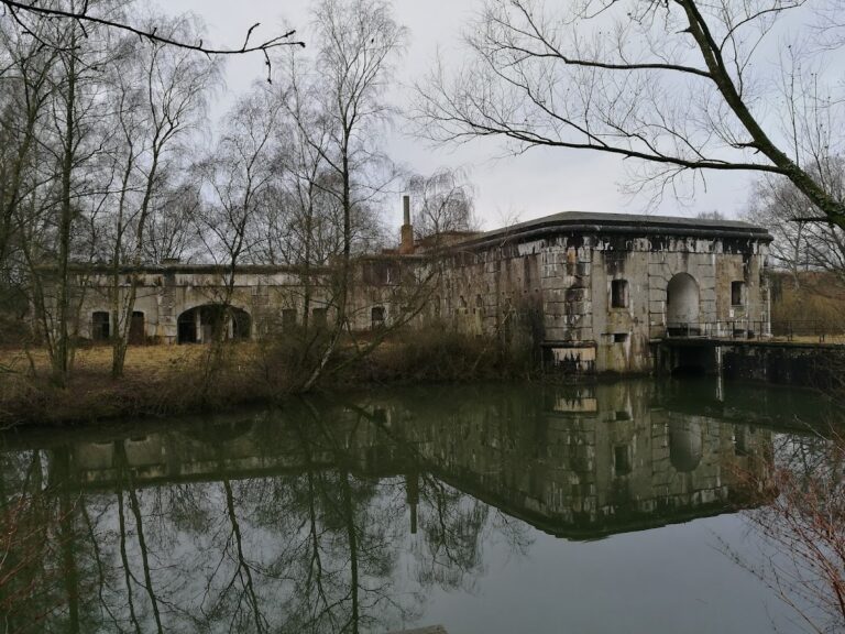 Fort van Haasdonk: A Belgian Fort in the Fortified Position of Antwerp