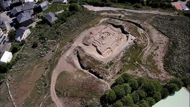 Fuerte de San Carlos: A Bastioned Frontier Fort in Puebla de Sanabria