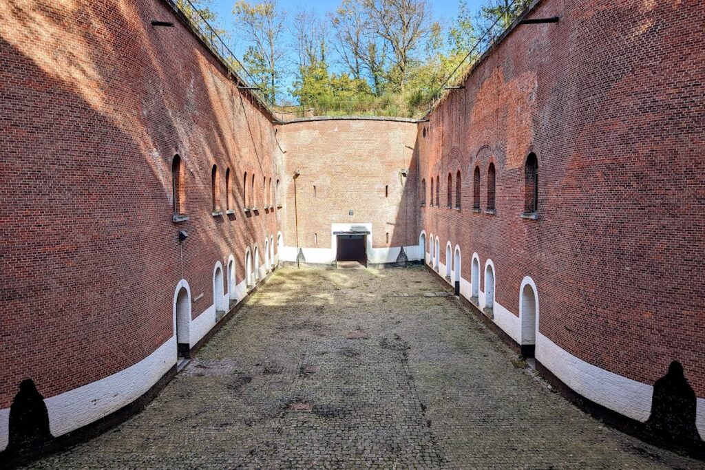 Fort 5