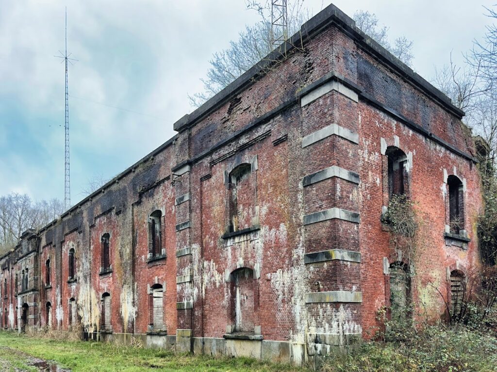 Fort van Lier: A Belgian Fort in the Antwerp Defence Line 1 Fort van Lier
