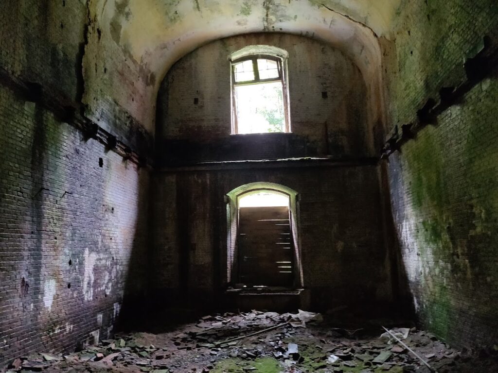 Fort van Lier: A Belgian Fort in the Antwerp Defence Line 2 Fort van Lier