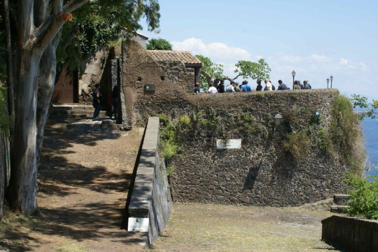 Fortezza del Tocco: A Spanish Coastal Fortress at Acireale