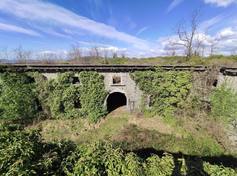 Forte Bastione: A Nineteenth-Century Fortress in Italy