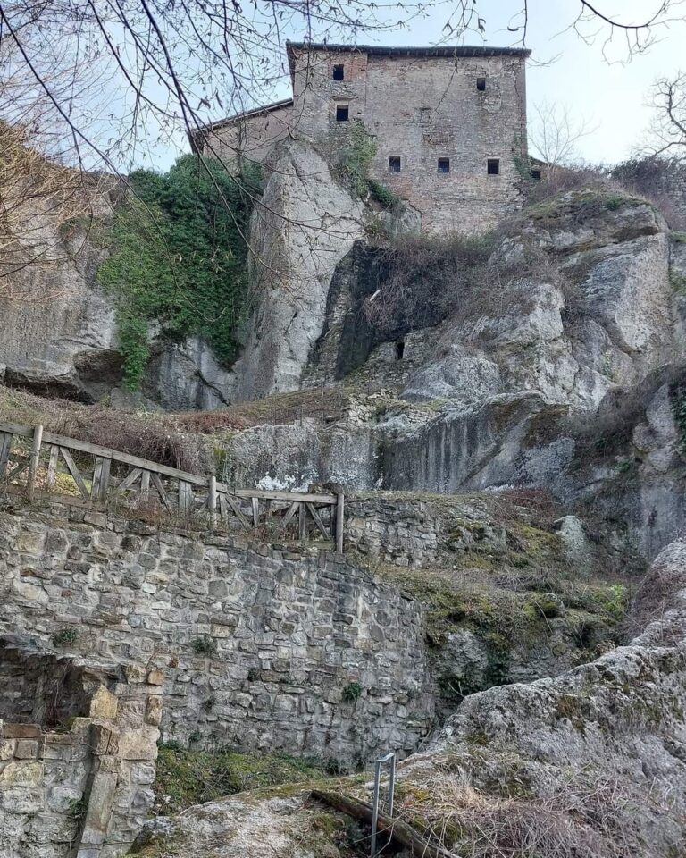 Castle of Borzano: A Fortified Site in Italy